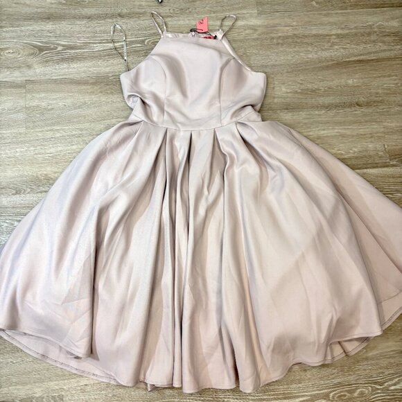 Chi Chi London Women's Cream and Pink Formal Prom Cocktail Dress sz 10 - Picture 5 of 13